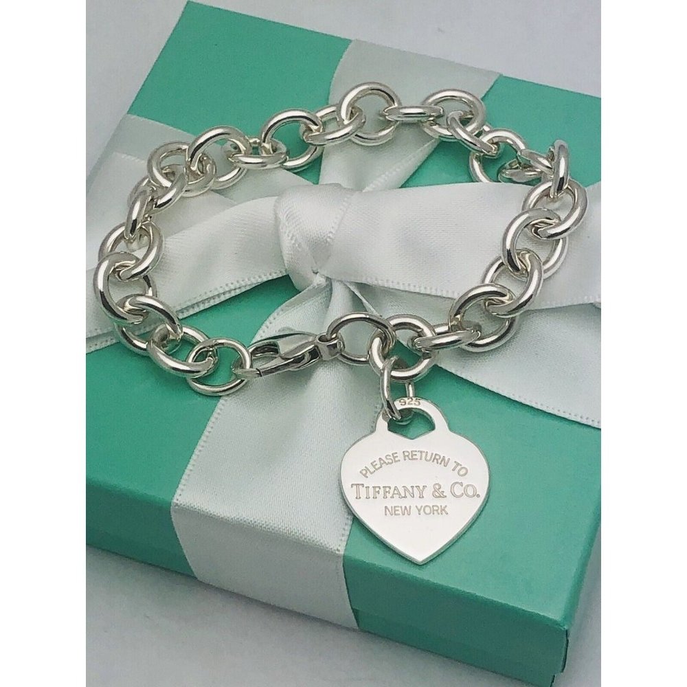 7.75" Return to Tiffany Sterling Silver Heart Tag Charm Bracelet